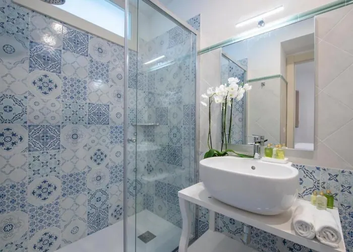 Del Presidente Villa *